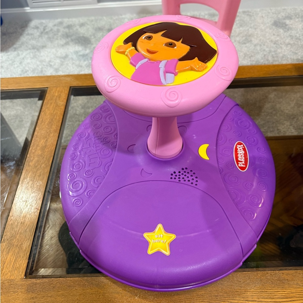 Playskool Dora the Explorer SIT N SPIN - Spin & Sing Along Adventures with Dora
